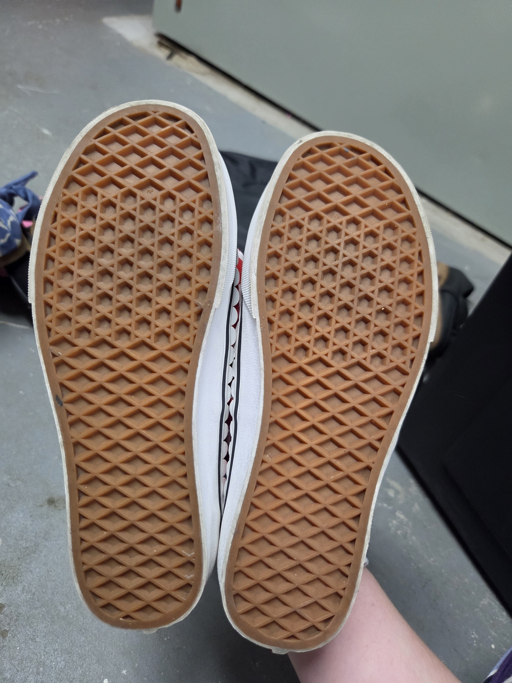 Disney Red and White Polka Dot Bow Slip-On Flats - Picture 2 of 3